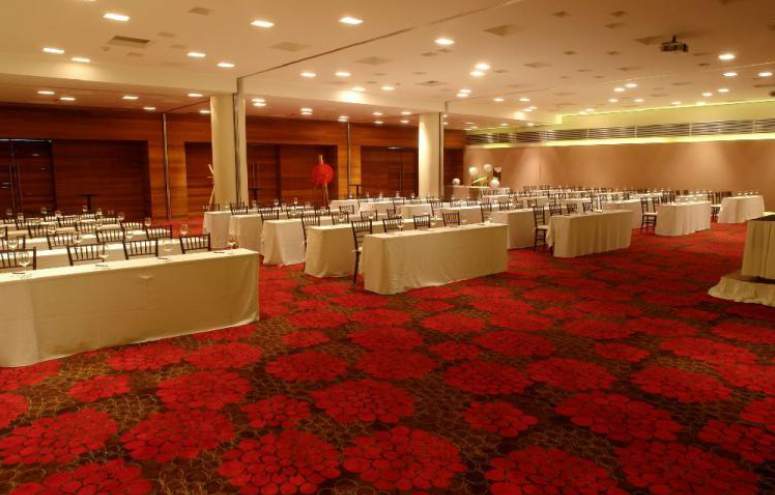 Hotel Emporio Ixtapa Todo Incluido: Salones para eventos sociales: Bodas, XV Años, Congresos, etc, amplios jardines para hasta 700 personas, ideales para celebrar todo tipo de eventos y cocteles