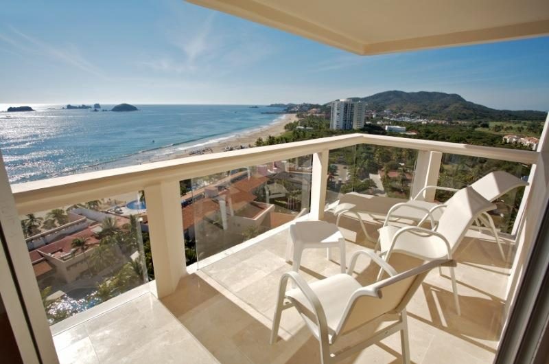 Hotel Park Royal Ixtapa Habitaciones con vista al mar, ubicadas en Playa El Palmar Ixtapa, Zihuatanejo. Reserva tu paquete todo incluido en el Hotel Park Royal Ixtapa