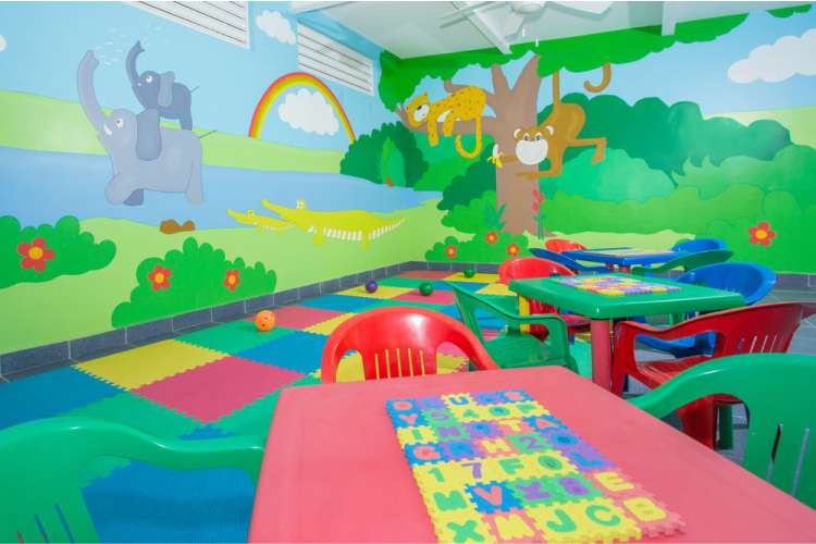 Hotel Posada Real Ixtapa Todo Incluido: Instalaciones deportivas, actividades para niños, entretenimiento familiar, club de playa,