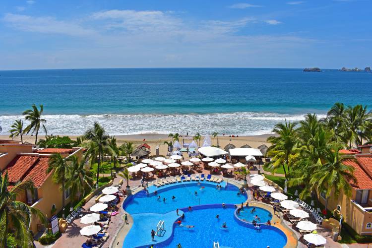 Departamentos Vacacionales de 3 recámaras en Ixtapa Zihuatanejo. Renta de departamento para 10 personas en Ixtapa Zihuatanejo. Casas en renta en Ixtapa para 20 personas. Departamentos y Villas Ixtapa Zihuatanejo. Renta de departamentos para fines de semana en Ixtapa Zihuatanejo con vista al mar y alberca