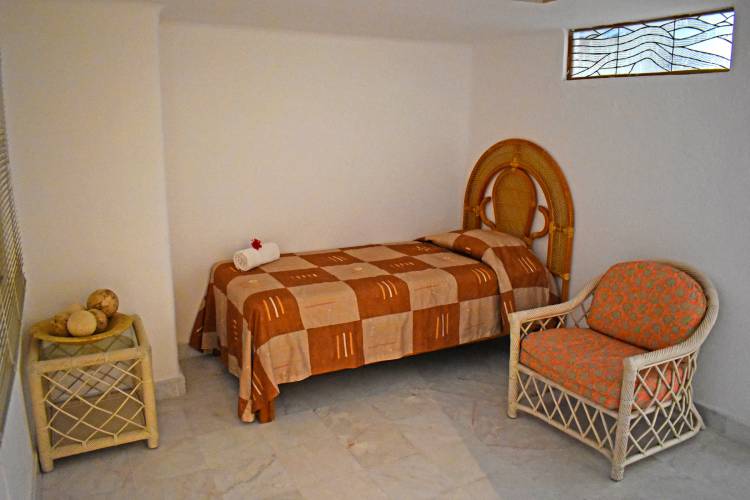 Habitaciones Vacacionales en Ixtapa Zihuatanejo. Habitaciones privadas para Vacaciones en Ixtapa. Habitaciones privadas para Vacaciones en Zihuatanejo. Habitaciones en la playa para vacaciones en Ixtapa. Habitaciones en la playa para vacaciones en Zihuatanejo. Hospedaje económico en Ixtapa. Hospedaje económico en Zihuatanejo